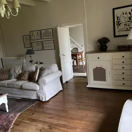 בית נופש Handsome House